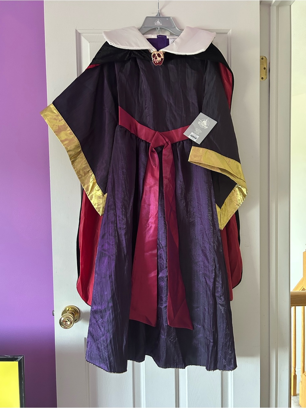 Disney store evil queen costume size 13 NWT black/purple gold villain Snow White